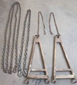 lot 163 image: Tow Chains & More Q