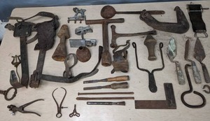 lot 272 image: Large Lot of Vintage and Antique Tools Chisels, Calipers, Metal Working Tools, Trowels and More Q