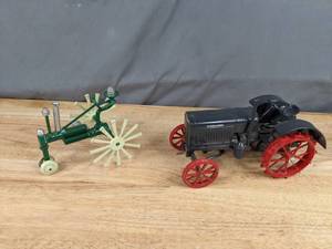 lot 237 image: Vintage Replicas of McCormick-Deering 15-30 Tractor and Green Tractor Q