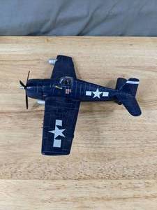 lot 224 image: Vintage World War II F6F-5N Night Hellcat Die Cast Model Q