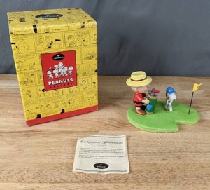 lot 367 image: Hallmark Keepsake Collections Charlie Brown and Snoopy Golfing N