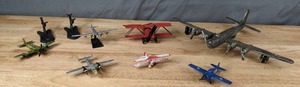 lot 283 image: An Assortment of Replica Planes for Decor Q