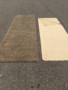 lot 380 image: Neutral Carpet and Padding  R