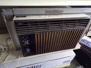 5000 BTU Window Air Conditioner Whirlpool