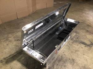 Husky 71.36 Diamond Plate Aluminum Full Size Crossbed Truck Tool Box dented see pictures
