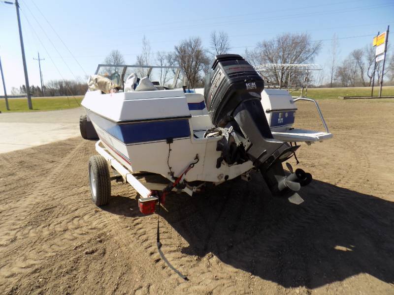 1993 Bayliner BoatMotorTrailer Package