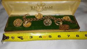 12 Kt Gold Bracelet - Family Tree