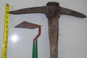 Pickaxe & Hoe