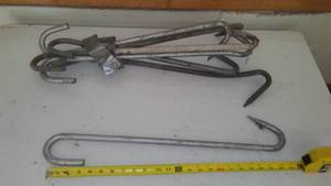 7 Heavy Duty Hooks