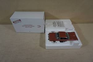lot 32 image: Danbury Mint Limited Edition 1959 Chevrolet Impala Sport Coupe 124 Scale Die-Cast