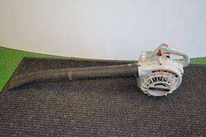 lot 63 image: Echo PB-200 Gas Leaf Blower