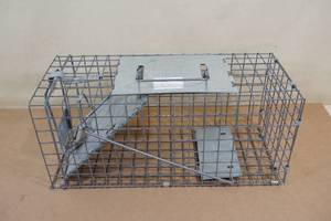 lot 88 image: Havahart Live Animal Trap
