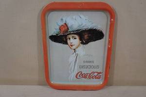 lot 124 image: Vintage Look Coca Cola Metal Serving Tray