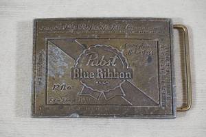 lot 137 image: Wyoming Studio Art Works Pabst Blue Ribbon Belt Buckle