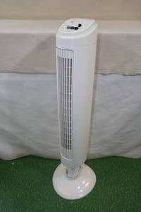 lot 178 image: Pelonis Oscillating Tower Fan with Timer