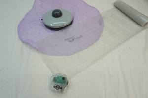 lot 6 image: Smarty Kat cat toy and Pet Safe protective mat