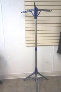 lot 49 image: portable clothes line