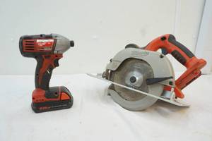 lot 114 image: Milwaukee impact driver and skill saw