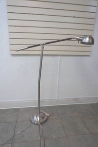 lot 138 image: floor lamp