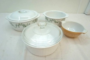 lot 148 image: casserole dishes
