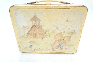 lot 167 image: vintage metal lunchbox