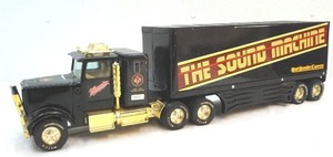 lot 187 image: toy trucktrailer