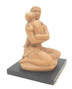 lot 225 image: Madonna and Baby mantle decoration