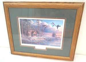 lot 258 image: Mary Pettis framed print