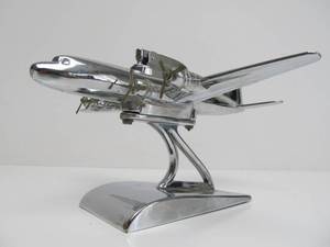 lot 88 image: Fantastic Larger Size Vintage Chrome Airplane Table Lighter