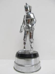 lot 89 image: Excellent Vintage Large Clean Chrome Medieval Knight Table Lighter