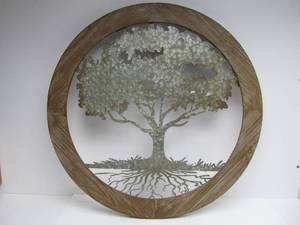 lot 100 image: LARGE Round Metal Tree of Life Wall Hanging