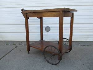 lot 120 image: Vintage Rolling Oak Tea Cart