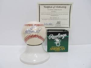 lot 130 image: Authentic KEN GRIFFEY JR. Autographed Baseball