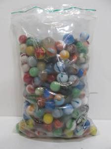 lot 134 image: Bag FULL of Very Nice Vintage Marbles #3