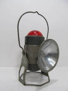 lot 148 image: Vintage EMPIRE Railroad Handled  Footed Flash Flashlight Hazard Lantern U.S.A.