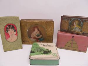 lot 158 image: Group of Vintage & Antique Advertising Candy Tins