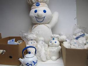 lot 166 image: Large PILLSBURY DOUGHBOY Collection 