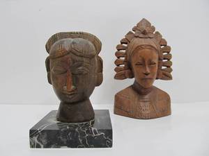 lot 183 image: 2 Hand Carved Wood Small Religious Head Carvings