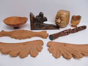 lot 193 image: Lot of Assorted Vintage etc Carved Wood Items
