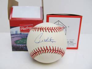 lot 199 image: Authentic PAUL MOLITOR Autographed Baseball wCOA