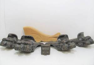 lot 214 image: Set of 4 Large Antique Carved Wood Claw Feet
