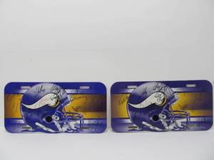 lot 225 image: Pair of Authentic Autographed MN VIKINGS License Plate Covers