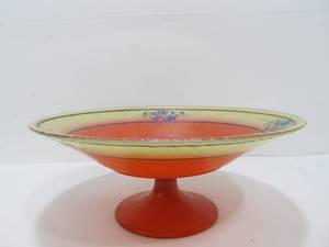 lot 245 image: Lovely Vintage Stretched Glass Pedestal Bowl