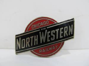 lot 269 image: Enameled Chicago Northwestern Railway Hat Badge
