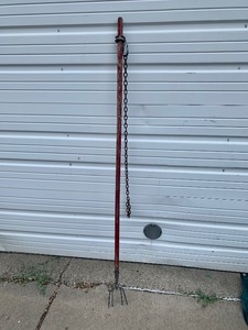 lot 320 image: Old Vintage Fishing Spear