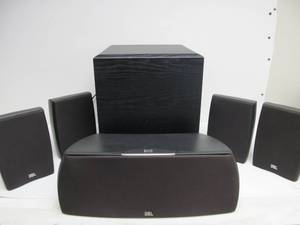 lot 326 image: Nice Working Lot of JBL Speakers