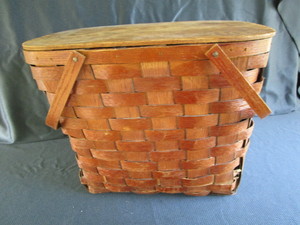 Vintage Picnic Basket