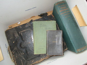 German Bible & Antique Books