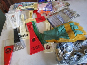 Gloves, Scrapers