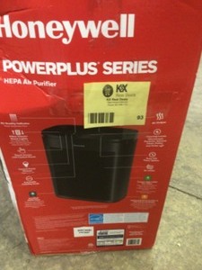 lot 93 image: Honeywell PowerPlus HEPA Air Purifier, Extra-Large Room (530 sq. ft.) Black Customer return see pictures